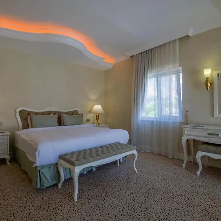 Отель Grand Gocek 2*