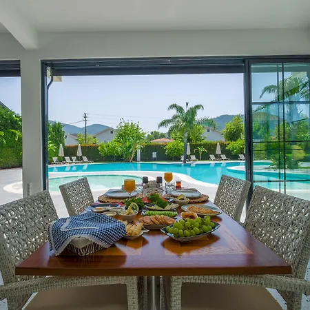 Отель Grand Gocek