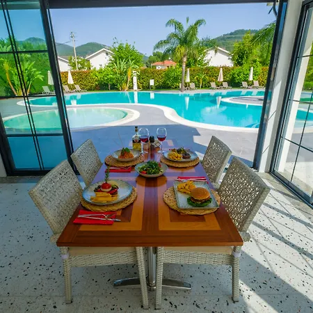 Grand Gocek Гёчек