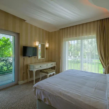 Отель Grand Gocek 2*