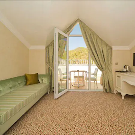 Grand Gocek Hotel 2*